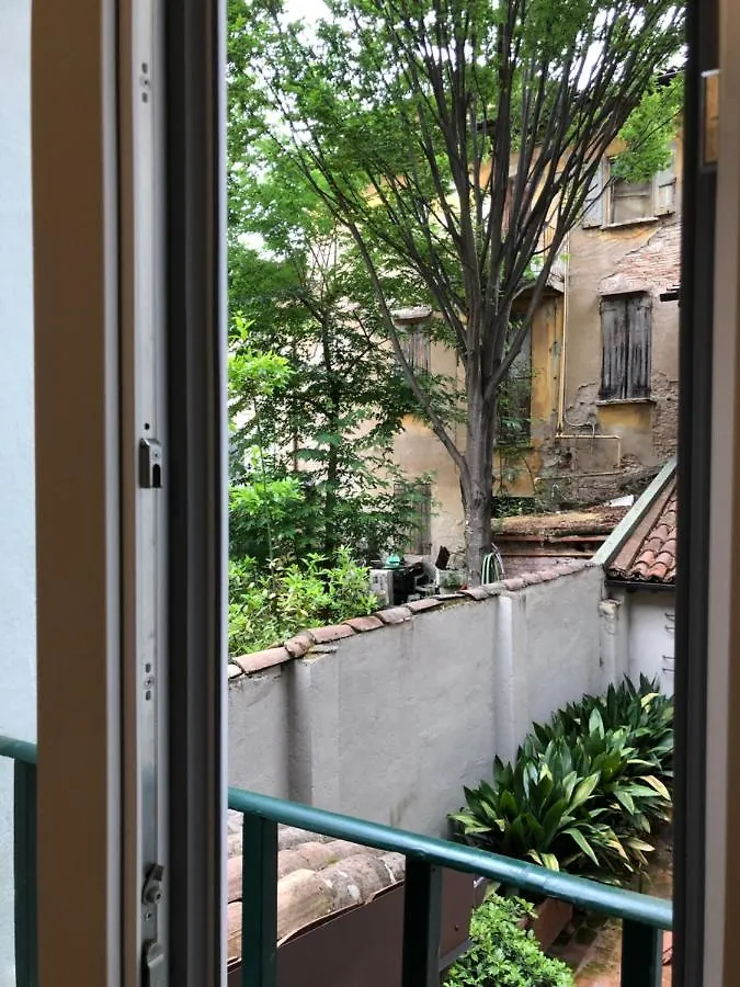 Fondazza18 Apartment Bologna Italy